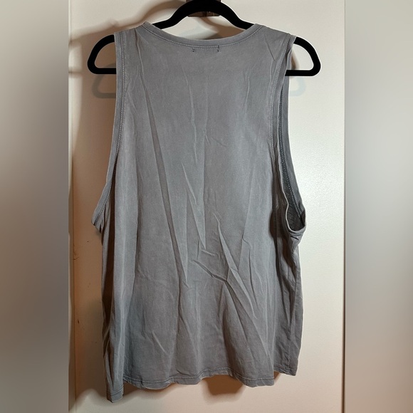 Peloton Gray Tank Large - Picture 2 of 5